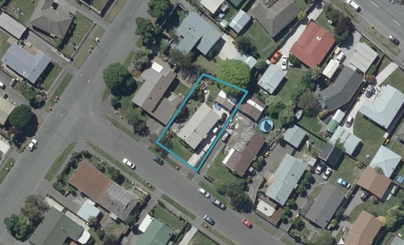 3 Bayswater Crescent, Bromley, Christchurch - Carousel 1