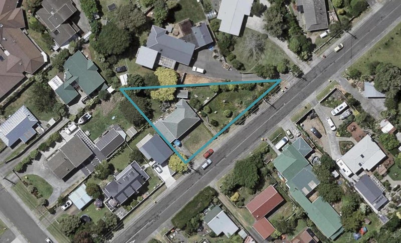 29 Francis Road, Paraparaumu Beach, Paraparaumu - Carousel 1