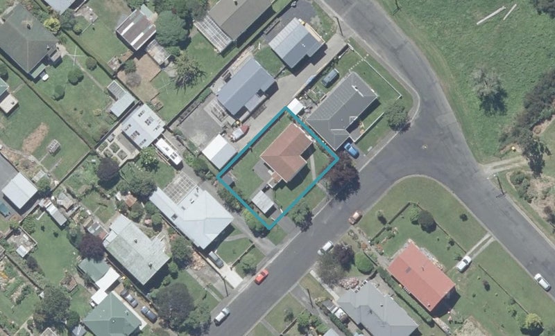 29 Blackman Avenue, Sawyers Bay, Port Chalmers - Carousel 1