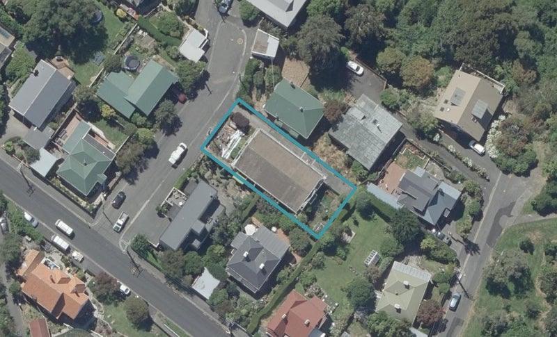 5B Dudley Place, Maori Hill, Dunedin - Carousel 1