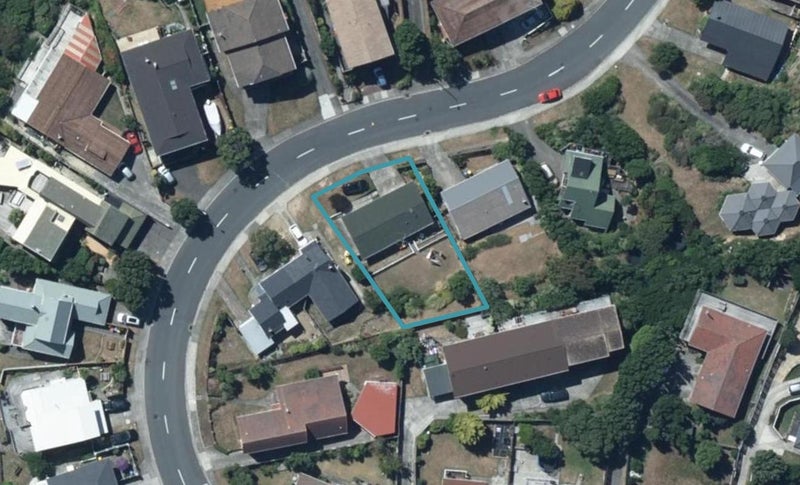 96 Pope Street, Camborne, Porirua - Carousel 1