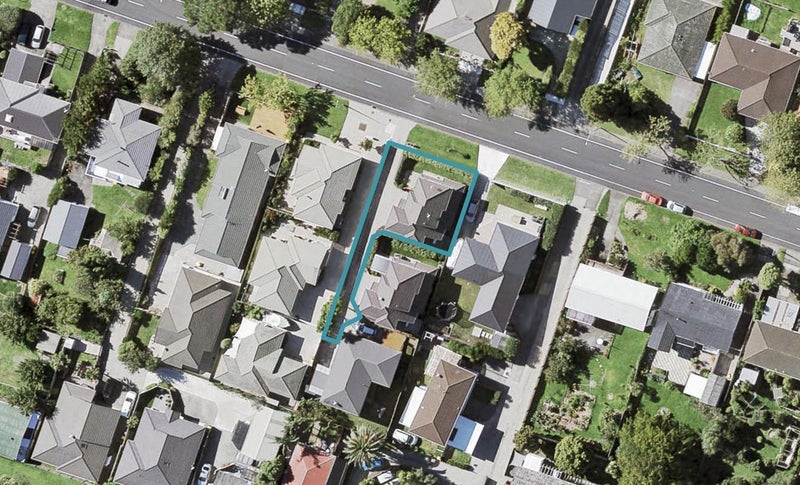 46 Rodney Street, Howick, Auckland - Carousel 1