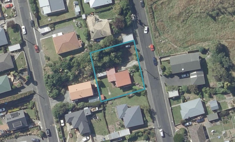20 Torquay Street, Abbotsford, Dunedin - Carousel 1