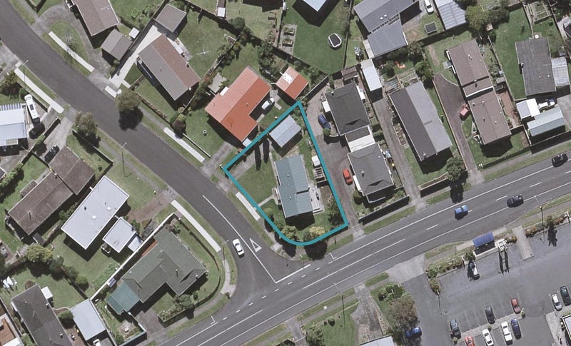 2 Lantana Avenue, Bell Block, New Plymouth - Carousel 1