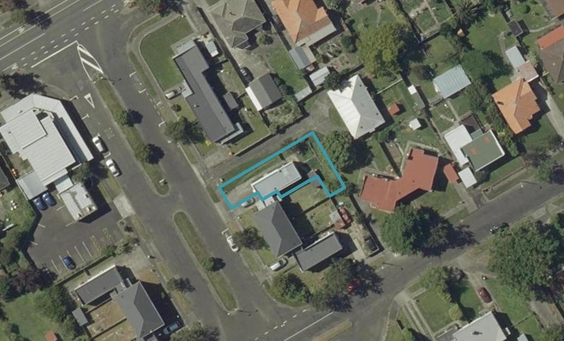 5 Hodgens Place, West End, Palmerston North - Carousel 1