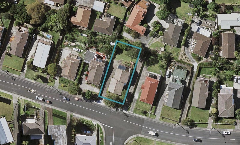 28 Target Road, Totara Vale, Auckland - Carousel 1