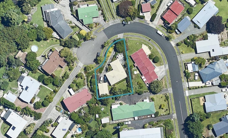154 Kingswood Road, Brookfield, Tauranga - Carousel 1