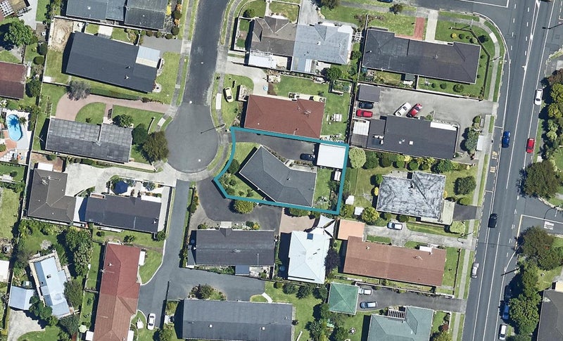 16 Tupaea Place, Otumoetai, Tauranga - Carousel 1
