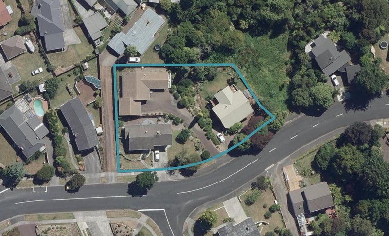 15B Chedworth Avenue, Chedworth, Hamilton - Carousel 1