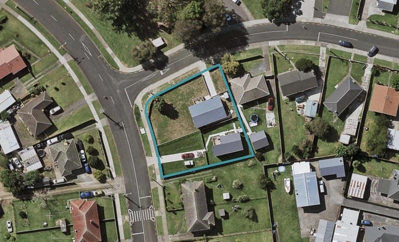 1 Franklyne Road, Otara, Auckland - Carousel 1