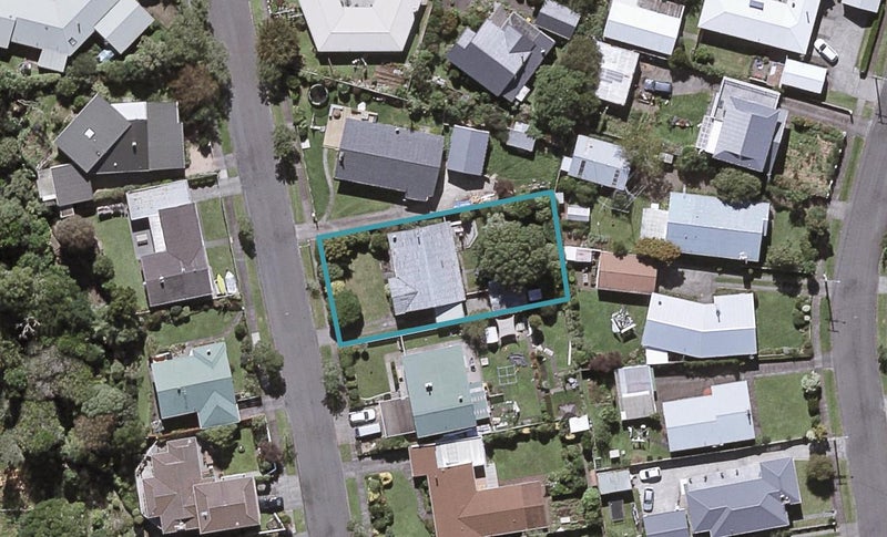 86 Manu Crescent, Upper Vogeltown, New Plymouth - Carousel 1