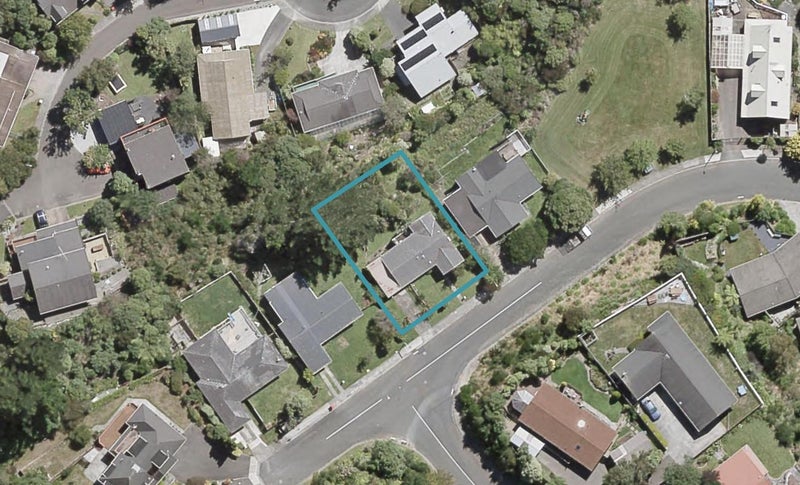 18 Duncraig Street, Silverstream, Upper Hutt - Carousel 1