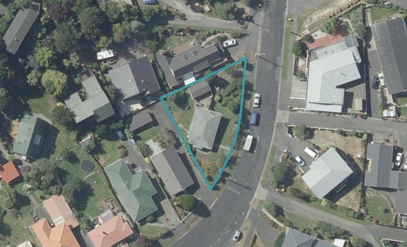 110 Easther Crescent, Kew, Dunedin - Carousel 1