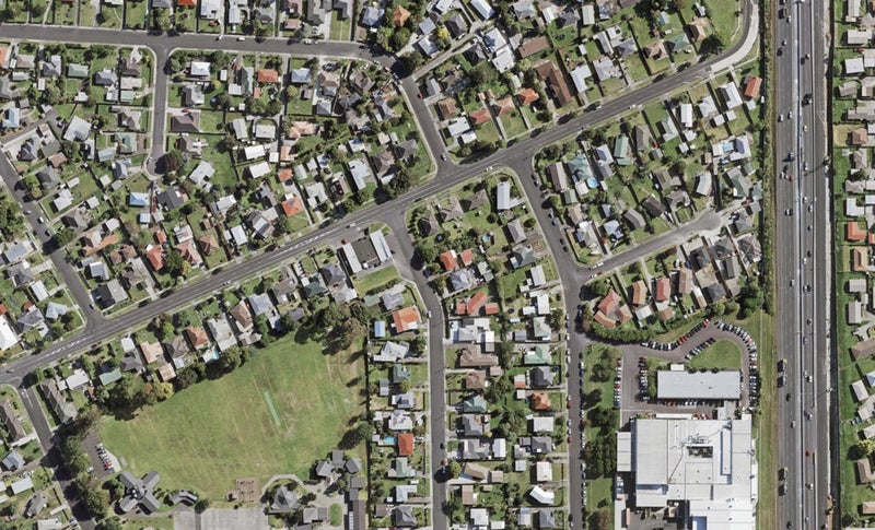 2 Greenmeadows Avenue, Manurewa East, Auckland - Carousel 1