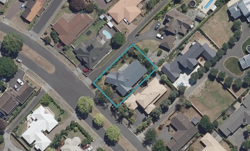 63 Harrowfield Drive, Harrowfield, Hamilton - Carousel 1