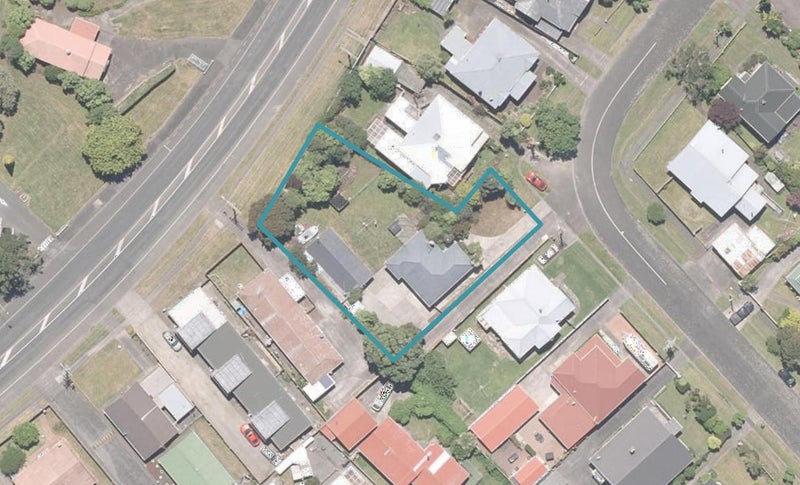 11A Mason Terrace, Gonville, Whanganui - Carousel 1