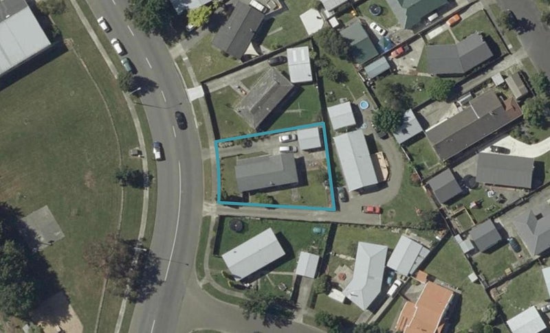 81 Kaimanawa Street, Kelvin Grove, Palmerston North - Carousel 1