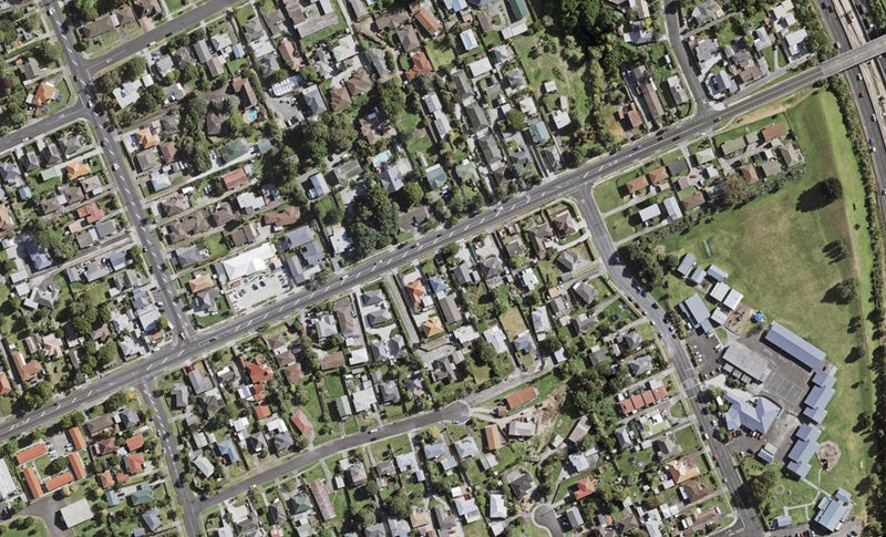 1/63 Alfriston Road, Manurewa East, Auckland - Carousel 1