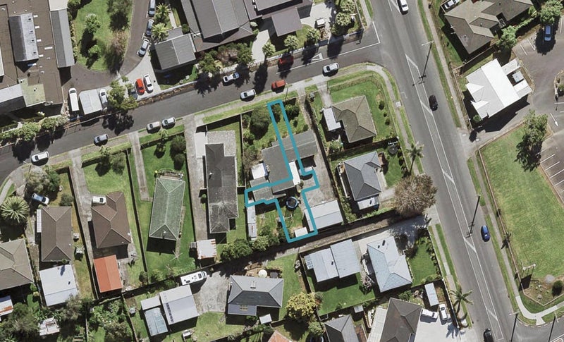 4/4 Bingara Place, Favona, Auckland - Carousel 1