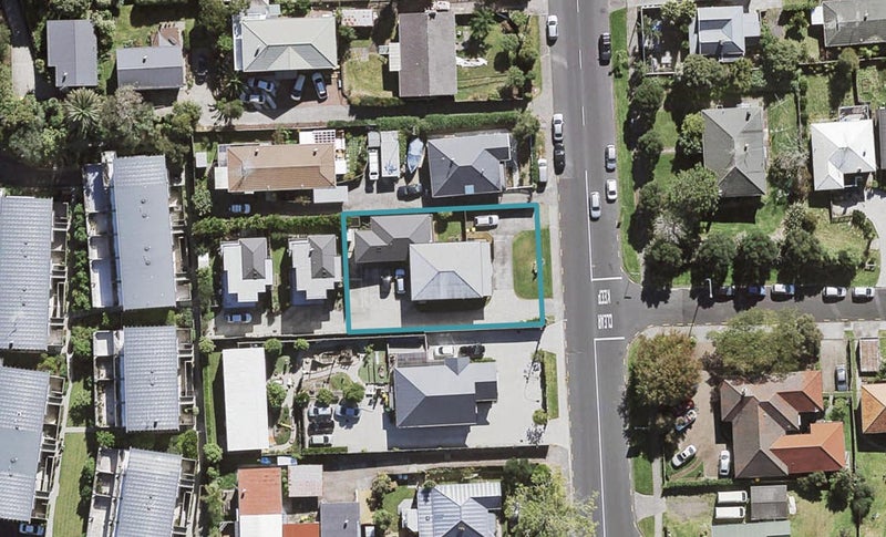 2/78 Birkenhead Avenue, Birkenhead, Auckland - Carousel 1
