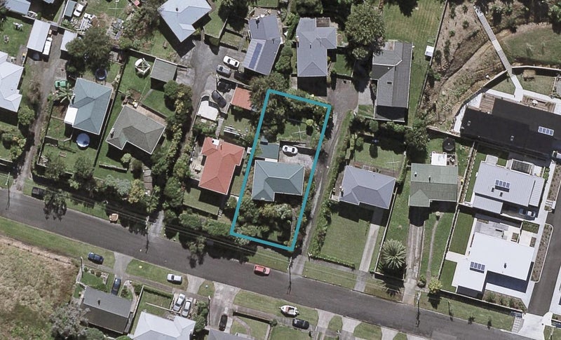 17 Whakawhiti Street, Marfell, New Plymouth - Carousel 1