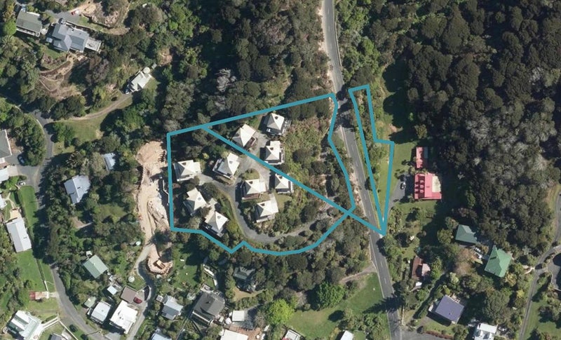 8 Te Maiki Rise, RUSSELL, Russell - Carousel 1