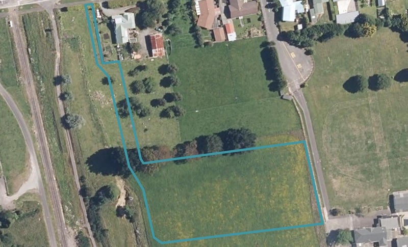 2A Alfredton Road, Eketāhuna - Carousel 1