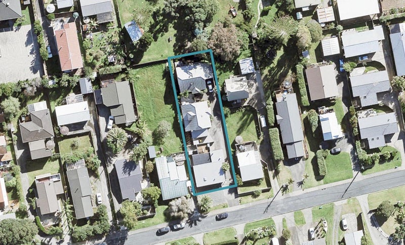 3/28 Holiday Road, Stanmore Bay, Whangaparaoa - Carousel 1