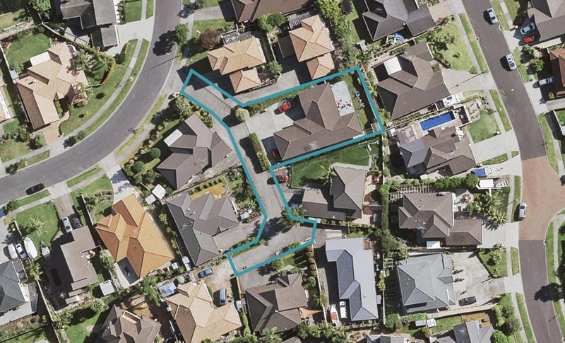 69 Mt Lebanon Crescent, The Gardens, Auckland - Carousel 1