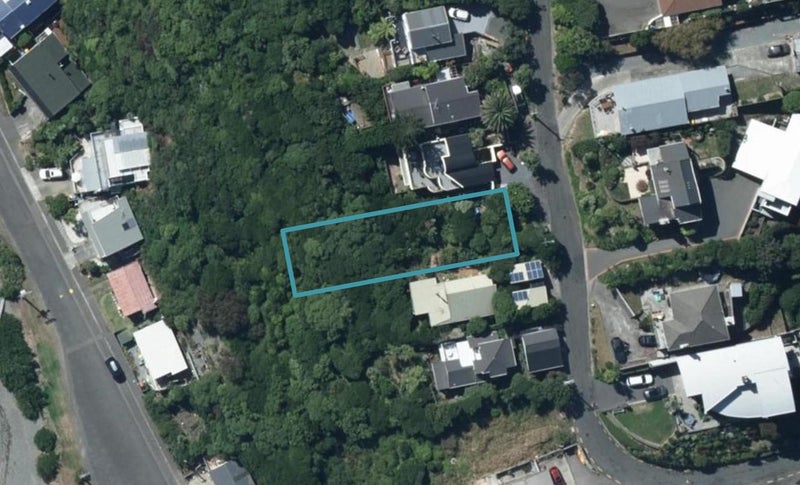 17 Ogilvy Terrace, Plimmerton, Porirua - Carousel 1