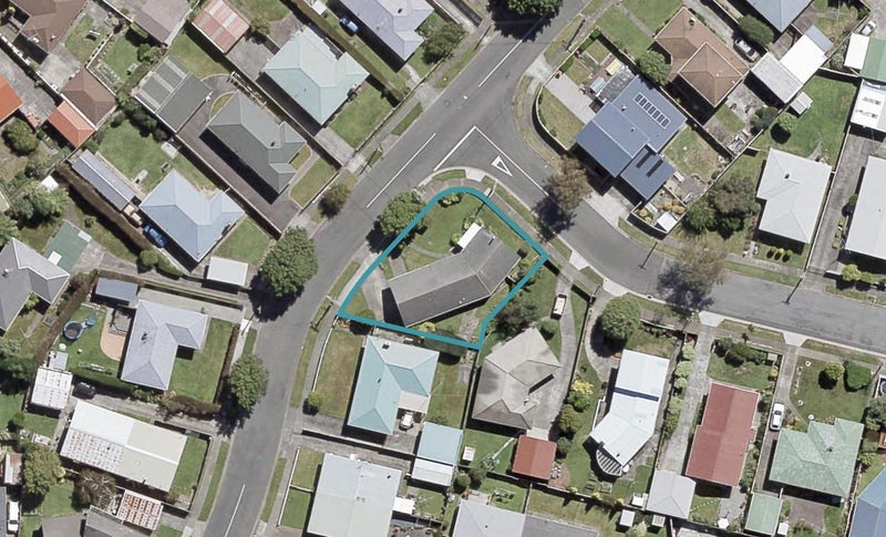 24 Foster Street, Taita, Lower Hutt - Carousel 1