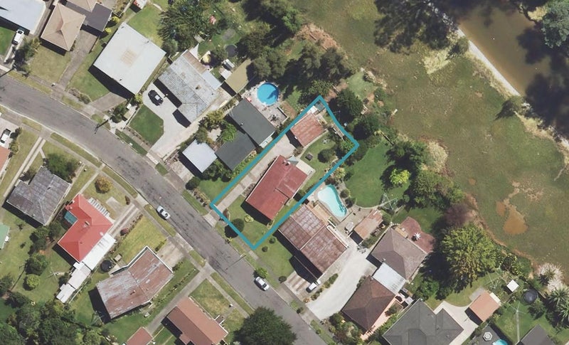 25 Fergusson Drive, Te Hapara, Gisborne - Carousel 1
