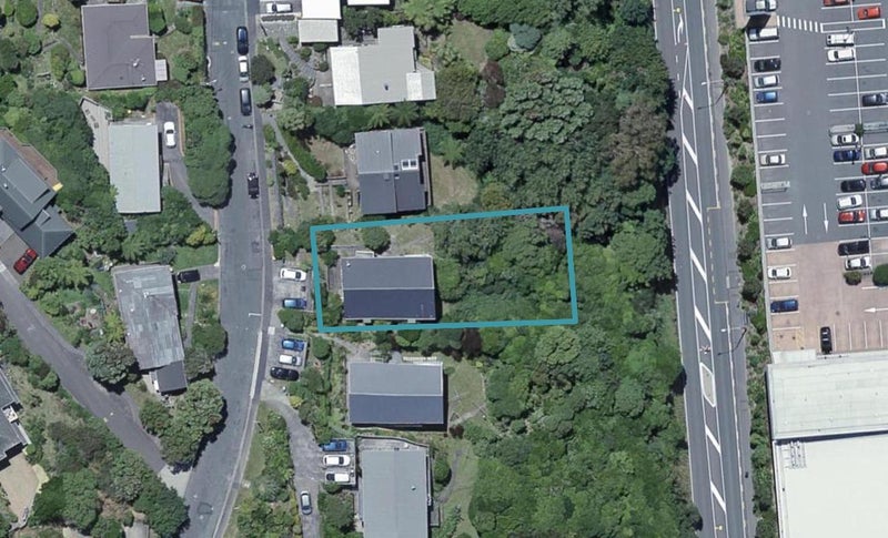 1/25 Winston Street, Crofton Downs, Wellington - Carousel 1