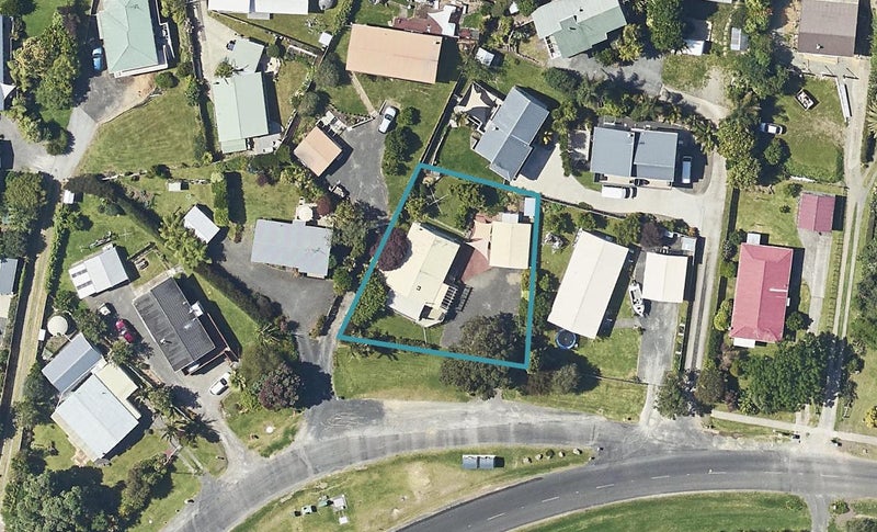 132 Athenree Road, Athenree, Katikati - Carousel 1