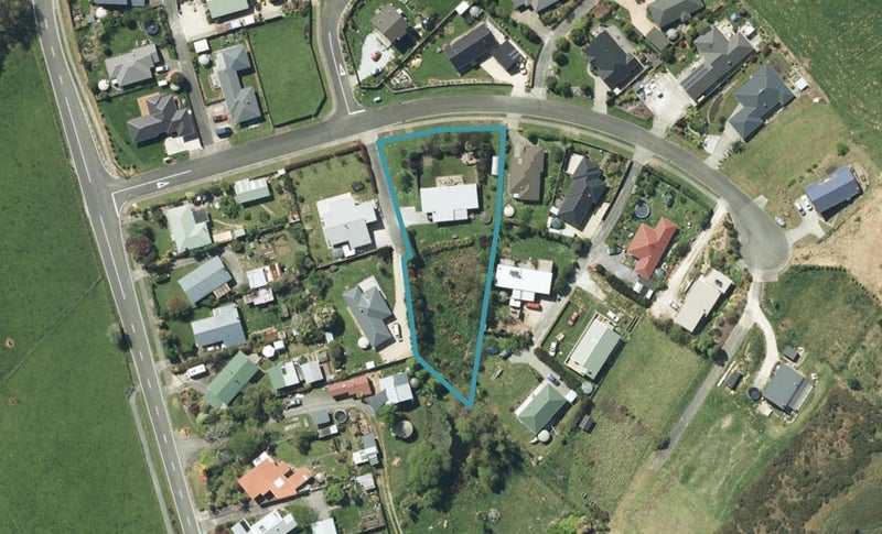12 Arapeta Place, Takaka - Carousel 1