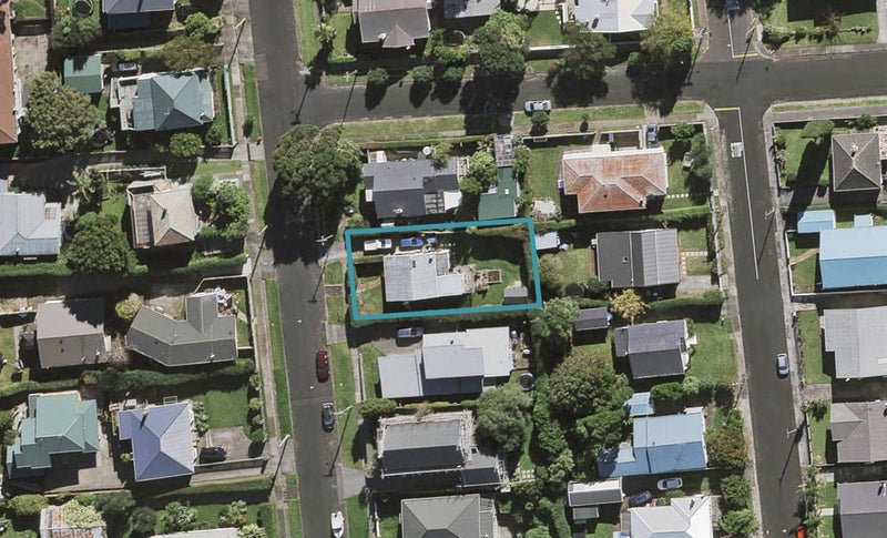 61 Cameron Street, Onehunga, Auckland - Carousel 1
