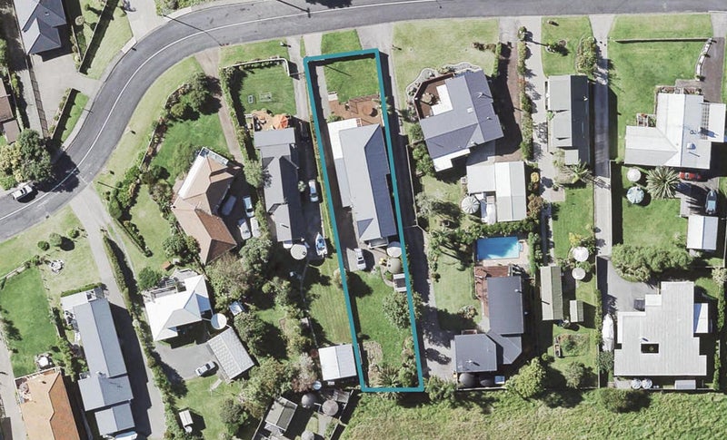 15 Campbell Road, Maraetai, Auckland - Carousel 1