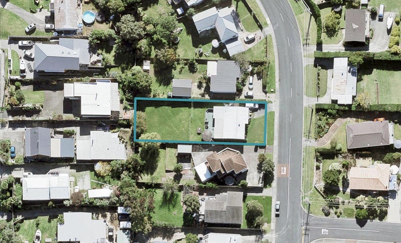 90 Stanmore Bay Road, Stanmore Bay, Whangaparaoa - Carousel 1