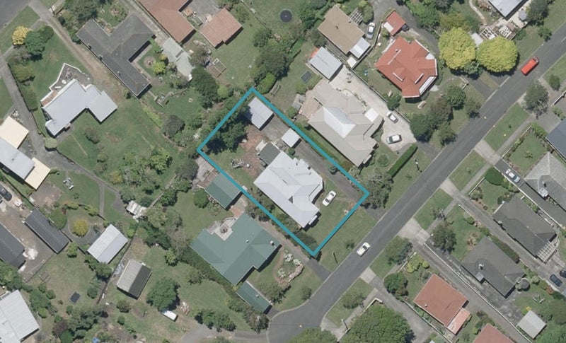 6 Rawhiti Place, Saint Johns Hill, Whanganui - Carousel 1