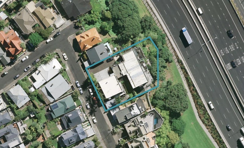 25C Ring Terrace, Saint Marys Bay, Auckland - Carousel 1