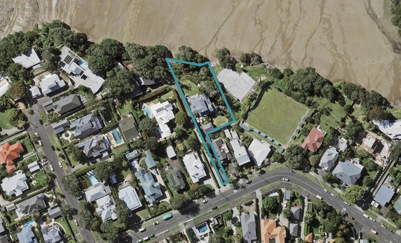 26 Stanley Point Road, Stanley Point, Auckland - Carousel 1