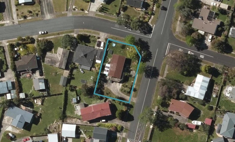 12 Ross Street, Onerahi, Whangarei - Carousel 1