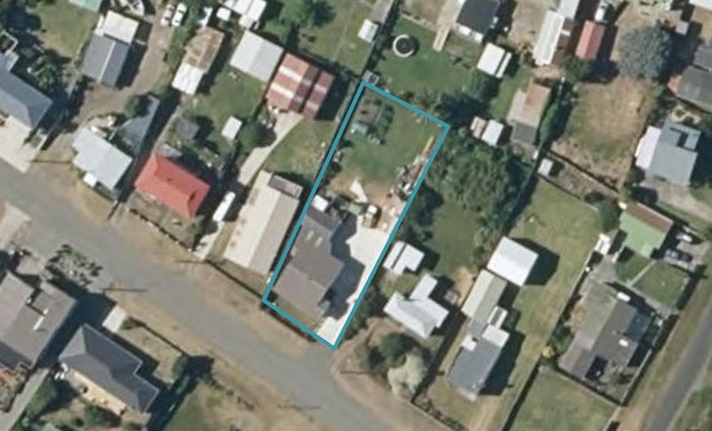 13 Roore Street, Foxton Beach, Foxton - Carousel 1
