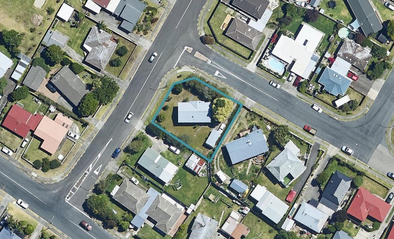 2 Gobray Crescent, Mount Maunganui, Mount Maunganui - Carousel 1