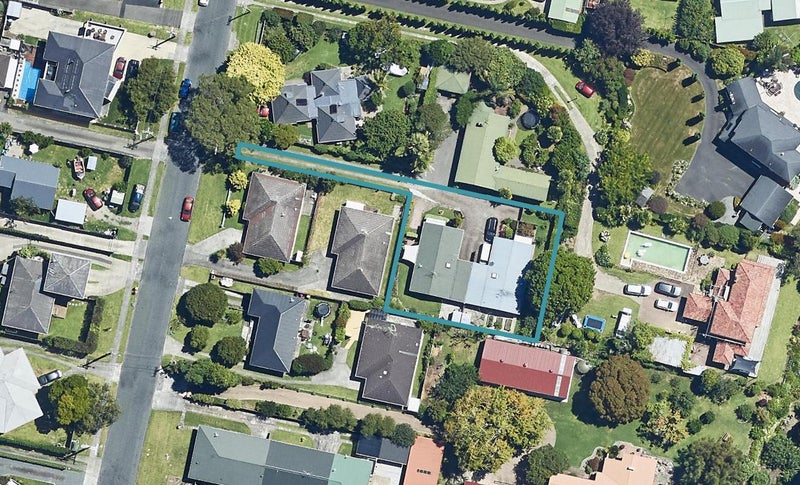 50 Myres Street, Otumoetai, Tauranga - Carousel 1