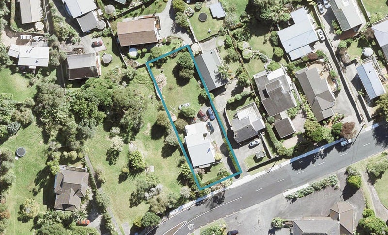 8 Brightside Road, Stanmore Bay, Whangaparaoa - Carousel 1