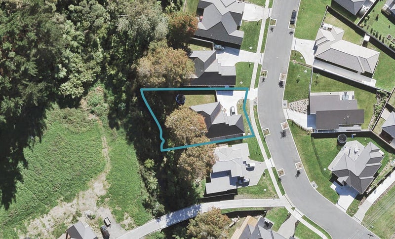 48 Crabb Fields Lane, Riverhead, Riverhead - Carousel 1