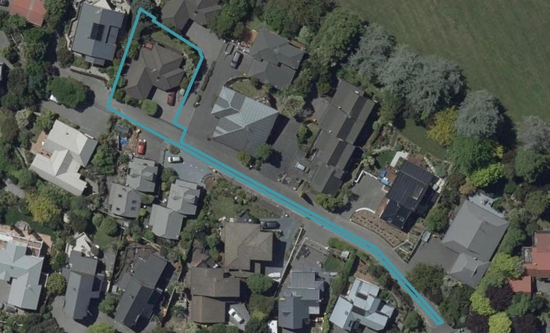 1/9 Indira Lane, Cashmere, Christchurch - Carousel 1