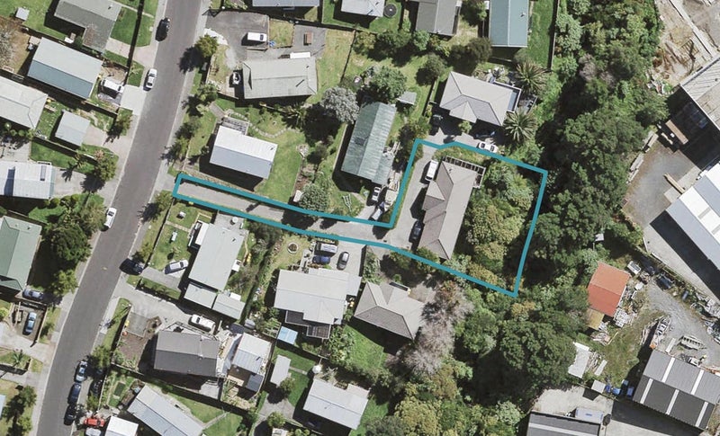 28A Riserra Drive, Ranui, Auckland - Carousel 1