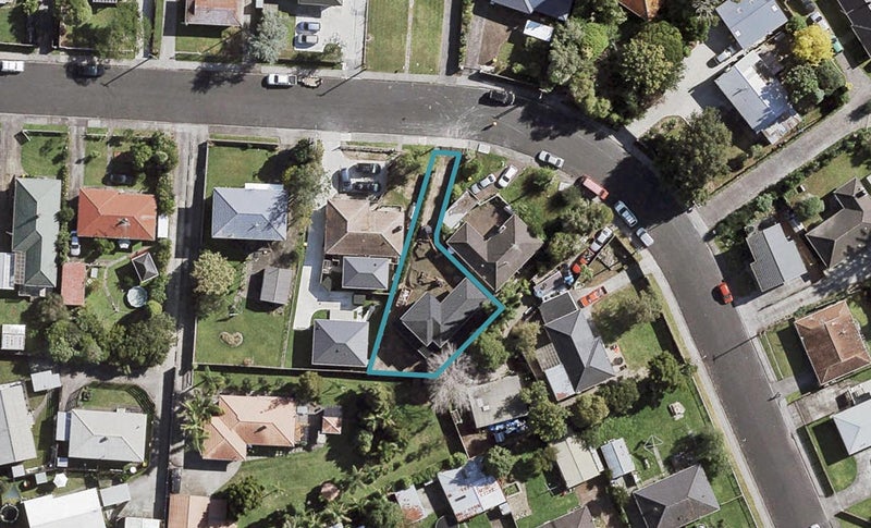 25A McDougall Street, Manurewa East, Auckland - Carousel 1